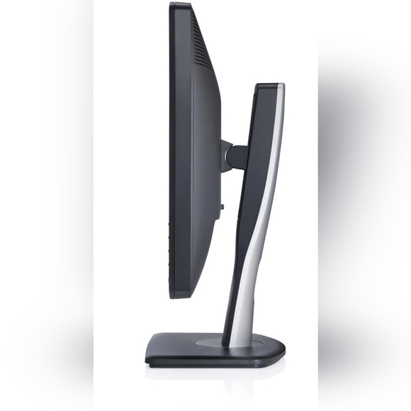 Dell Computer Monitors - Picture 4 of 9
